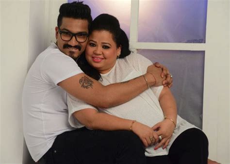 Bharti Singh And Haarsh Limbachiyaa Strike Couple Poses In Pre Pre