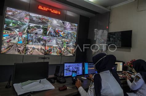 Pantau Arus Lalu Lintas Dengan Atcs Antara Foto