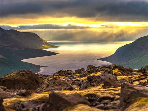 The 10 Most Beautiful Places In Iceland Photos Condé