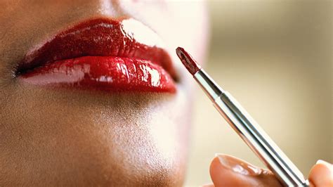 Origin Of Wearing Red Lipstick Lipstutorial Org