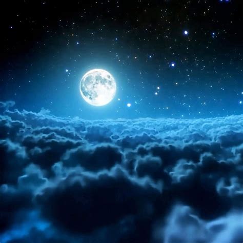 Moon Over The Clouds Manzara Animasyon Arka Planı Gece Mavisi