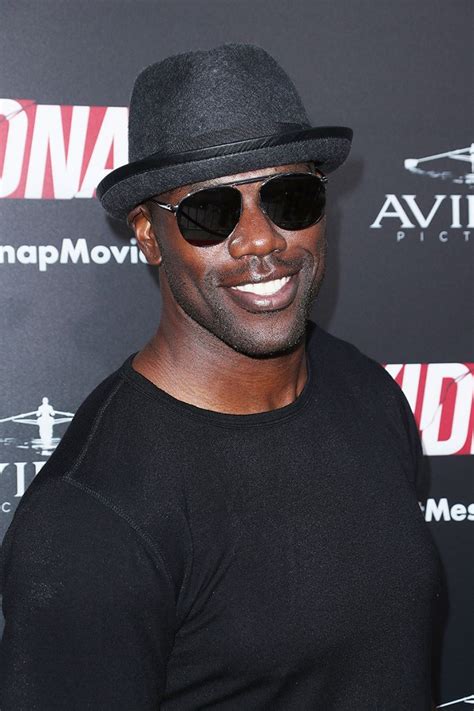 Terrell Owens Pics See Photos Of The Former Nfl Football Player