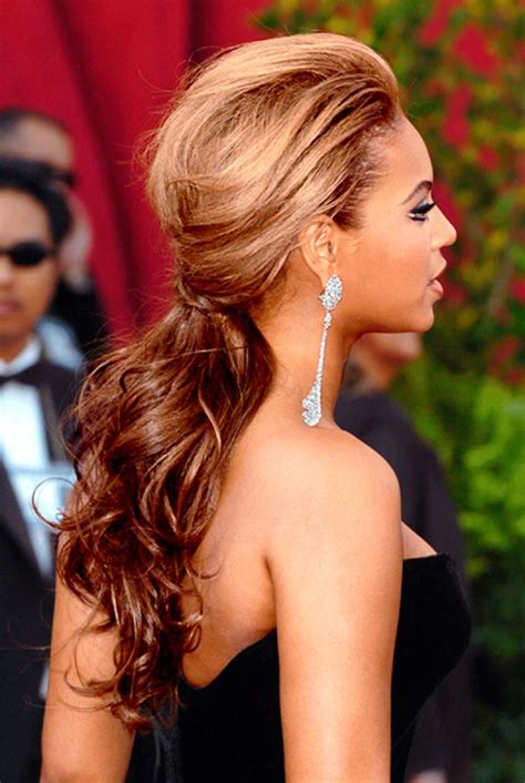 Beyonces Greatest Hairstyles 31 Ideas For Curly Textured Hair Glamour