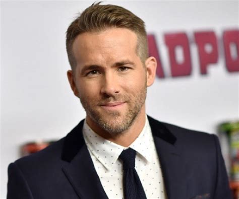 Lively and reynolds welcomed their first child, james, in 2014, followed by inez in 2016. Ryan Reynolds Biography - Facts, Childhood, Family ...