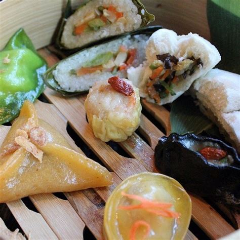 Dim sum is the chinese style of serving an array of small plates of savory and sweet foods, that together, make up a delicious meal. Yum Yum! D.C.'s Best Family-Friendly Dim Sum | Eat, Dim sum, Vegetarian recipes