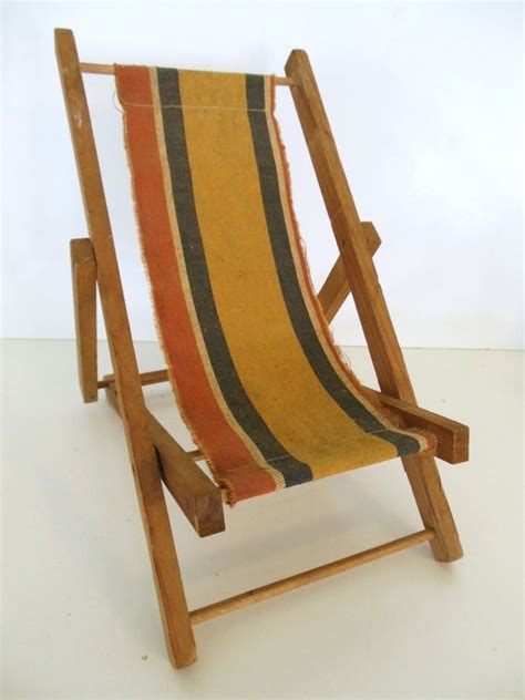 No need to register, buy now! Salesmens Sample Chair Canvas & Wood Sling Beach Chair