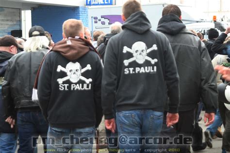 Pauli hingegen gab es bei regionalligist elversberg ein böses erwachen. FC St. Pauli vs. F.C. Hansa Rostock - 28.03.2010 | Nach ...