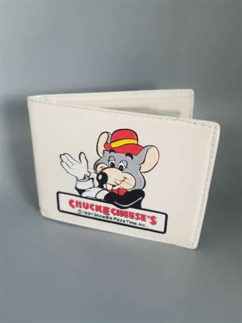 Vintage 1991 Chuck E Cheeses Showbiz Pizza Time Inc White Wallet