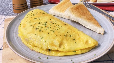 En Simples Pasos Prepara El Omelette Perfecto Para El Desayuno Video