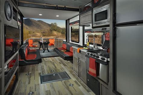 Spyder Interior Features Winnebago Rvs Cargo Trailer Camper