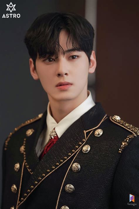 Astro S Cha Eunwoo Becomes The Most Followed Active Korean Actor On