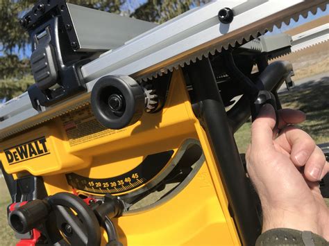 The Dewalt Dwe7485 Table Saw A Saw For Any Site Home Fixated