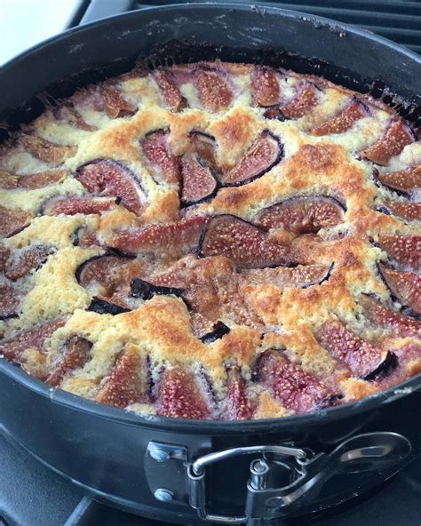 Ina garten is the author of the barefoot contessa cookbooks and host of barefoot contessa on food. Fresh Fig & Ricotta Cake | Recipe | Ricotta cake, Fig ...