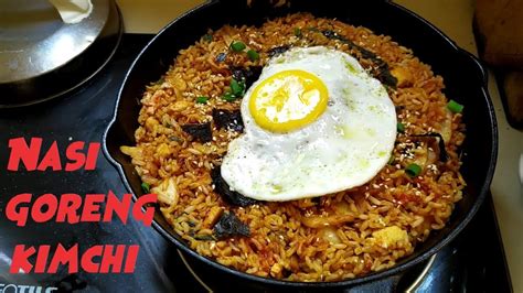 Nasi goreng jawa, which means javanese fried rice, commonly includes sambal ulek as a seasoning and has a spicy flavor. Resepi Nasi Goreng Kimchi Korea / Korean Kimchi Fried Rice Recepi - YouTube