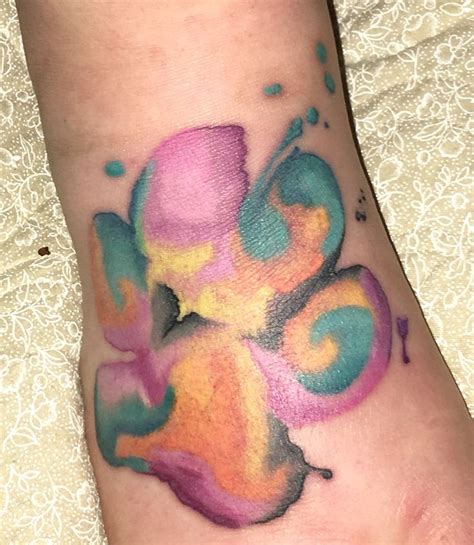 Check spelling or type a new query. Watercolor paw print tattoo | Paw print tattoo, Print ...