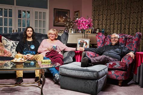 How Much Do The Gogglebox Cast Get Paid Per Episode And How Do You Apply For The Show London