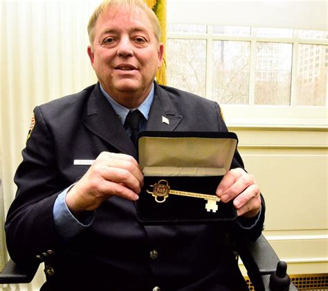 Firefighter Ray Pfeifer Dies From 911 Related Cancer