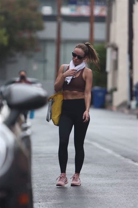 Olivia Wilde Updates On Twitter Olivia Wilde Leaving The Gym Yesterday 🔥