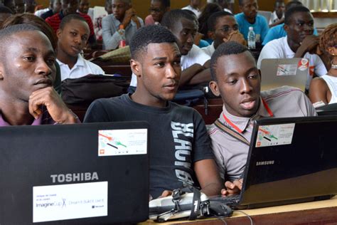 Le Mooc Afrique Innovations Forme Les Jeunes Africains Au Journalisme Numérique