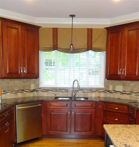 Uncategorized bay window treatments ideas with lovely kitchen via nsfinefood.com. Window Treatments For Kitchen Ideas - HomesFeed