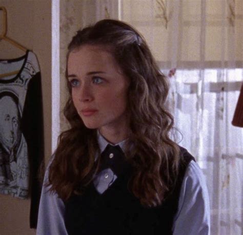 Pin By On Where You Lead I Will Follow Rory Gilmore Hair Rory