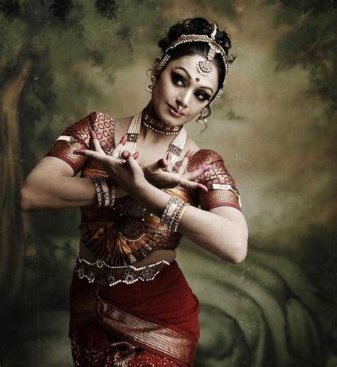 Shobana Is Indian Film Actress And Bharata Natyam Dancer From Thiruvananthapuram Kerala