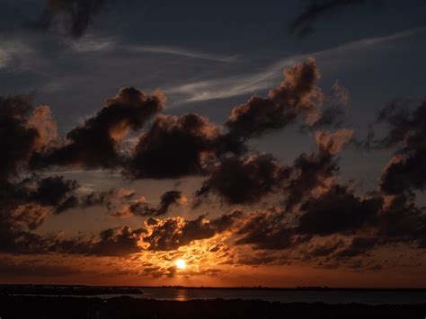 Papel De Parede Horizonte Pôr Do Sol Nuvens Crepúsculo San Pedro