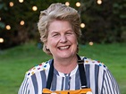 Great British Bake Off: Sandi Toksvig was 'desperate to leave show for ...