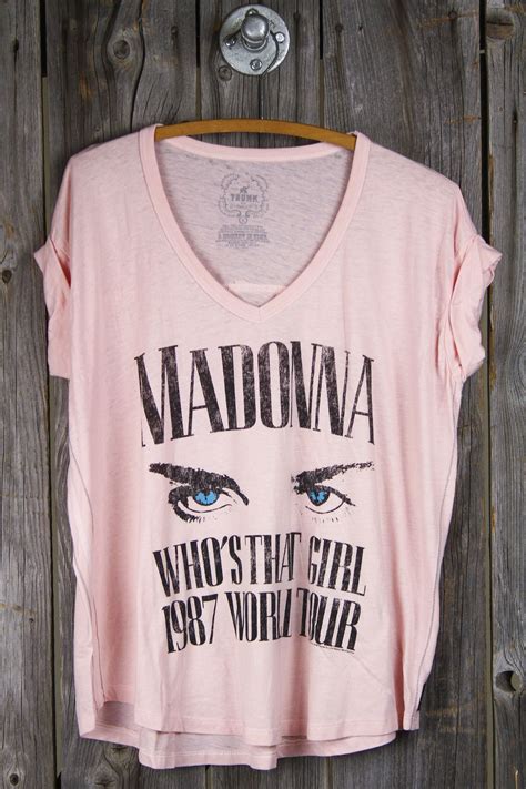 Trunk Ltd Madonna Whos That Girl V Neck Tee Roupas Im With The