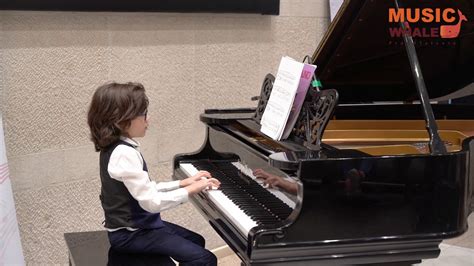 Political satirist, who was often described as the jon stewart of egypt, becomes a resident fellow. Yousef Mustafa - YouTube