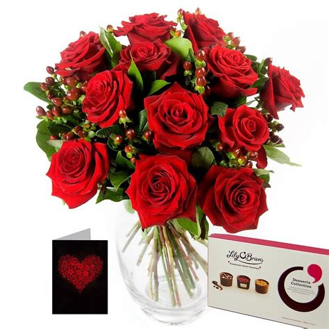 Twelve Red Roses T Set Beautiful Collection Of Red Roses With A