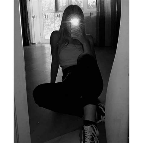 𝖇𝖚𝖑𝖒𝖆 Xica Enazul • Fotos Y Vídeos De Instagram Selfies Poses Selfie Poses Instagram