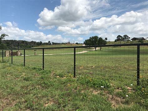 Metal Pipe Fencing And Welded Pipe Farm And Ranch Fencing Co Of Texas
