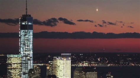 Four Men Arrested In One World Trade Center Jump Stunt Cnn