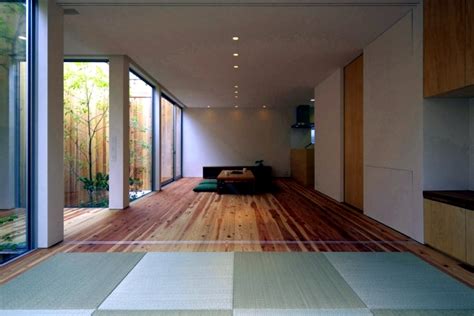 Modern Minimalist House With Garden In Nishimikuni Japan Interior