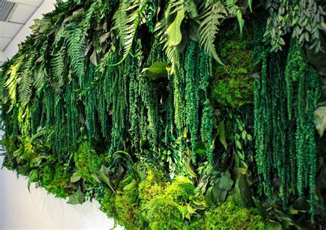 Green And Moss Walls Greenscape Design And Decor