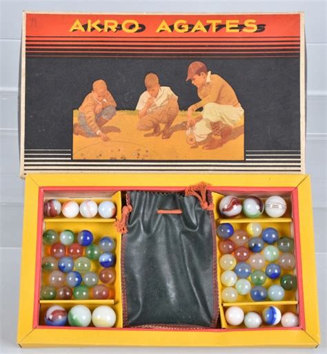 Akro Agates 250 Marble Set W Box
