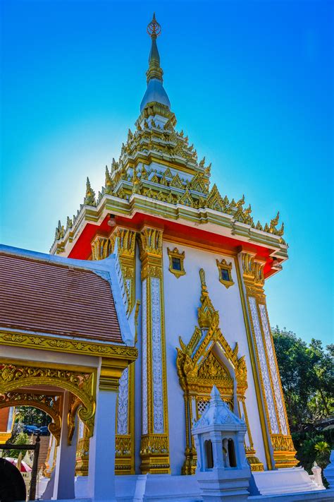 Fotos Gratis Religioso Turismo Edificio Oro Hermosa Buda Tailandia Dorado Punto De