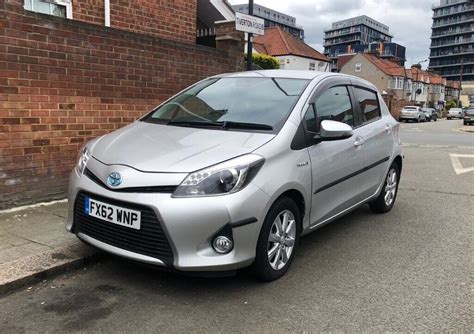 Toyota Yaris T Hybrid Automatic Silver Low Mileage Ready For