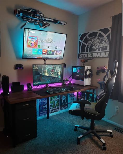 And at full expansion, it's still strong enough to lift even the most epic gaming setup. Pinterest // @JusLiv | Gaming room setup, Gaming desk ...