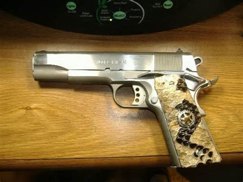 Rattlesnake 1911 45 Auto Colt Kimber Grips Picture 6