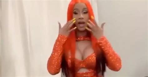 Cardi B Twerks On Instagram And Goes To Bed Wearing A Fans Bra Daily Star
