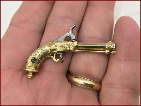 Buying Miniature Firearms Guns And Pistols Guns Pistols Miniatures Guns