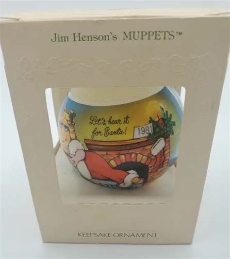 Vintage 1981 Hallmark Satin Ornament Jim Hensons Muppets Miss Piggy
