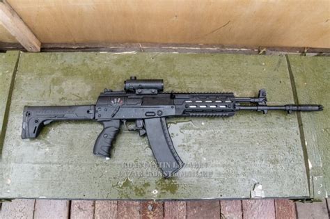 World Defence News Kalashnikov Ak 12 Assault Rifle To Finish Trials Soon