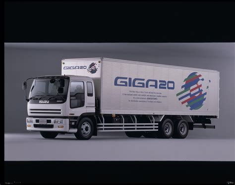 Giga 1st Isuzu Motors Limited