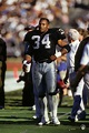 Raiders' Bo Jackson: One of the NFL's Most Explosive and Entertaining ...