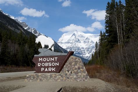 Camping At Mount Robson Park Find Reservations At Mount Robson Park