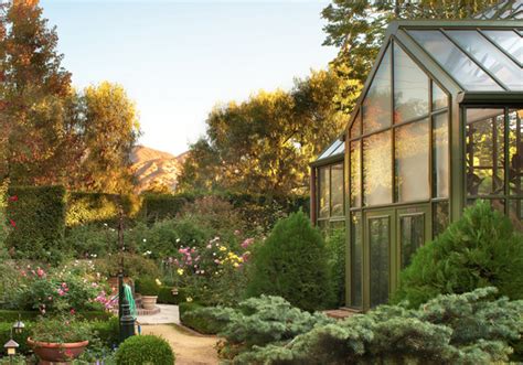 The Most Beautiful Greenhouses Around The World