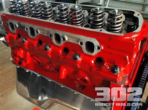 How To Install Cylinder Heads On Ford 302 25 302 Budget Build